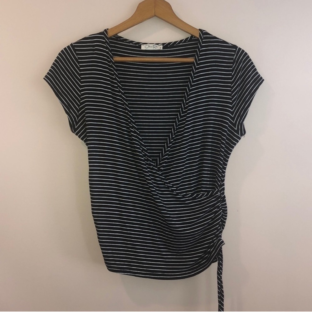 Olivia Rae Cross Front Striped Black and White Wrap Top Medium